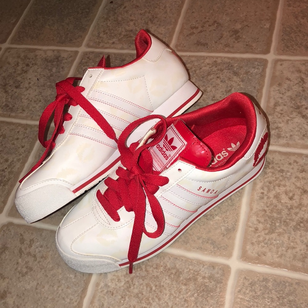 Adidas SAMOA Red/White shoe